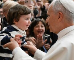 Papa: o ensino religioso é um “trampolim” para um mergulho na interioridade