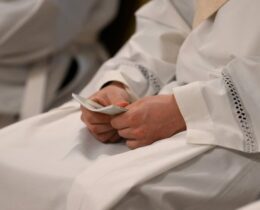 Dois novos sacerdotes ordenados no Laos