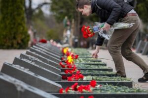 Papa: Chernobyl é alerta para uso de tecnologias cada vez mais poderosas
