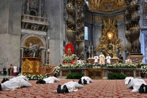 Papa Leão: sacerdotes são canal, não filtro. São de todos para todos!