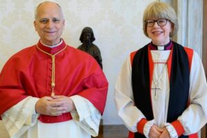 Papa à arcebispa de Cantuária: a unidade dos cristãos é testemunho de paz