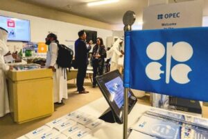 Emirados Árabes Unidos se retiram da OPEP. Tensões com a Arábia Saudita