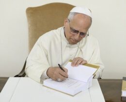 Fiéis ao passado ou fiéis ao futuro? Um texto de 2010 de Robert Prevost