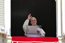 Leão XIV no Regina Caeli: a fraternidade e a paz são o nosso destino
