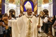 Dom Mário Antonio toma posse como arcebispo de Aparecida