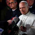 O Papa: a Igreja anuncia o Evangelho. Se alguém me criticar, que o faça com sinceridade