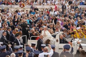 Lusofonias – Recordar o Papa Francisco, um ano depois da sua partida para o Pai