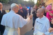 O abraço entre o Papa e Ignacio em Castel Gandolfo: “eu disse a ele que estou curado”