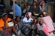 Haiti, dom Dumas: apelo-me ao mundo para que ajude meu povo ferido