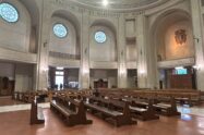 Entre os jovens da Sapienza, à espera do Papa: esta é uma casa para nós