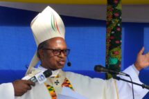 D. Inácio alerta sobre conflito em Cabo Delgado e crianças pedem paz na peregrinação