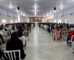 Fé e renovação: retiro reúne cerca de 800 mulheres em Sorocaba