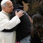 O Papa responde a um jovem “inquieto”: o tempo é um mestre e cura as feridas