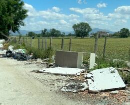 De “Campania felix” a “Terra dos Fogos”, a dor de Acerra que recebe o Papa Leão