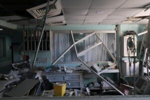 MSF: danos e feridos no ataque israelense que atingiu o Hospital Jabal Amel