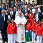Refugiadas sírias se encontram com o Papa: o esporte como cultura do encontro