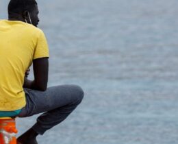 Ousseynou, o migrante das Canárias que comoveu Francisco, agora espera Leão