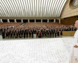 Papa a estudantes alemães: ser testemunha do humanismo cristão na universidade e no trabalho