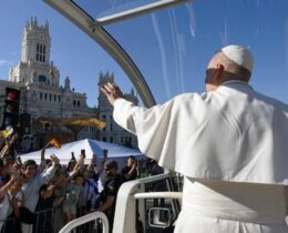 Em um minuto, o segundo dia do Papa em Madri