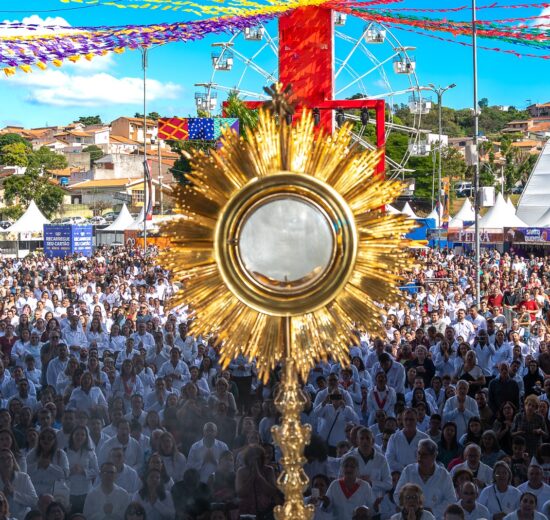 Corpus Christi 2026: Eucaristia, Fonte de Reconciliação e Paz