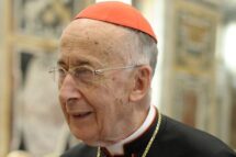 Morre o cardeal Camillo Ruini