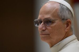 Papa em resposta a leitor de Catânia: jamais associar o nome de Deus à guerra