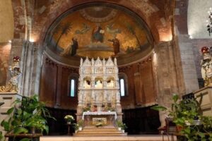 Dom Sanguineti: que o Papa possa nos ajudar a redescobrir o sentido da missão hoje