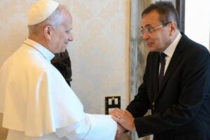 Moysés Azevedo encontra o Papa e anuncia encontro Shalom em Roma