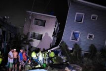Terremotos atingem a Venezuela, deixando pelo menos 32 mortos e centenas de feridos