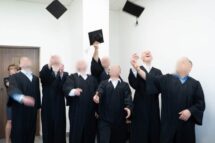 Detentos obtêm o diploma de graduação na Universidade Católica de Lublin