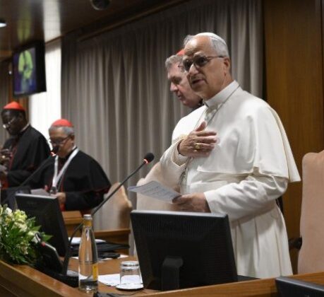 Papa encerra o Consistório: Deus deseja a paz. A violência não terá a última palavra