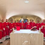 Dom José Roberto Fortes Palau preside a Santa Missa no Vaticano