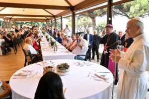 Leão XIV almoça com 200 pessoas carentes da diocese de Roma no próximo sábado