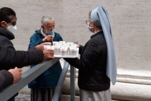 Serviço de duchas no Vaticano oferece dignidade aos moradores de rua