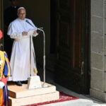 Leão XIV convida a confiarmos na ação silenciosa de Deus, que não se impõe pela força