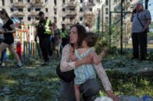 Ataque russo contra depósito UNESCO em Bilohorodka destrói ajuda humanitária