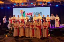 O Papa: Igreja na Ásia, fortalecer a unidade para construir pontes no continente