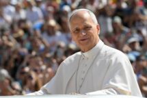 Papa: em tempos de divisão, ser profeta de harmonia e com obras de caridade