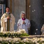 Santa Maria Maior, Makrickas: a graça de Deus continua caindo sobre o mundo
