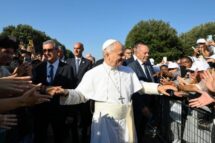 O Papa em Assis: construir a civilização do amor, e não das contraposições