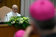 O Papa: para construir a paz, desarmar a tecnologia e a Inteligência Artificial