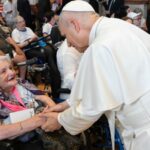 O abraço do Papa a pobres e doentes de Rimini: “deixemo-nos curar por Jesus”