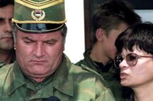 Morreu Ratko Mladic, condenado por genocídio pelo massacre de Srebrenica