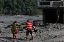 Cáritas Nepal: situação é difícil, mas Igreja trabalha para ajudar as pessoas