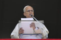 O Papa: queixas e calúnias paralisam. O Evangelho educa para a liberdade, na caridade