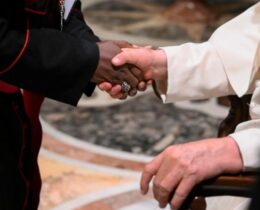 Bispo coreano: a fé nasce de um encontro, mesmo em tempos de IA
