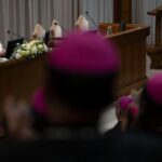 Papa: tantas vozes reivindicam autoridade sobre fiéis, o bispo dê ensinamento claro