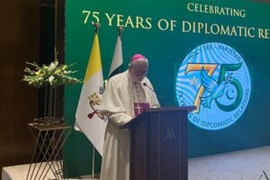 Gallagher no Paquistão: paz e dignidade humana, pilares da diplomacia pontifícia